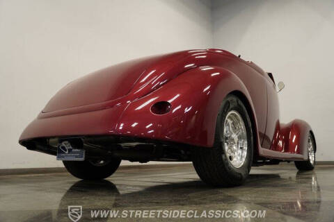 1937 Ford Cabriolet