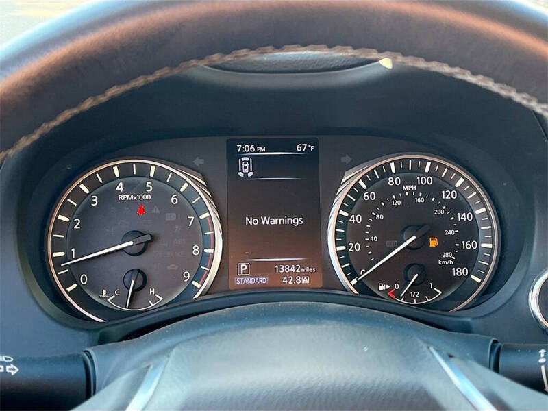 2022 Infiniti Q50 Luxe