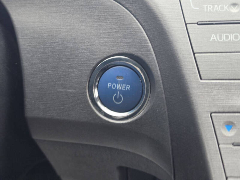 2012 Toyota Prius Two