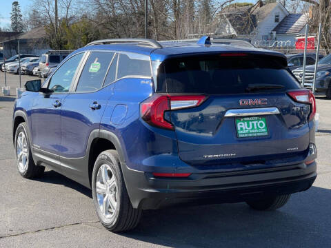 2022 GMC Terrain SLE