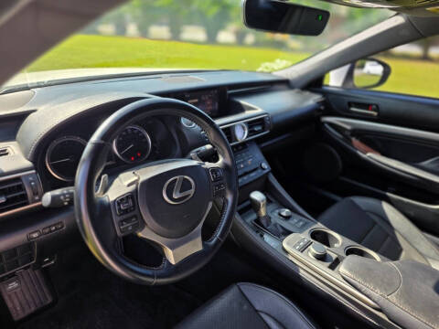 2016 Lexus RC 200t