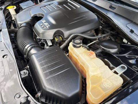 2016 Dodge Charger SXT