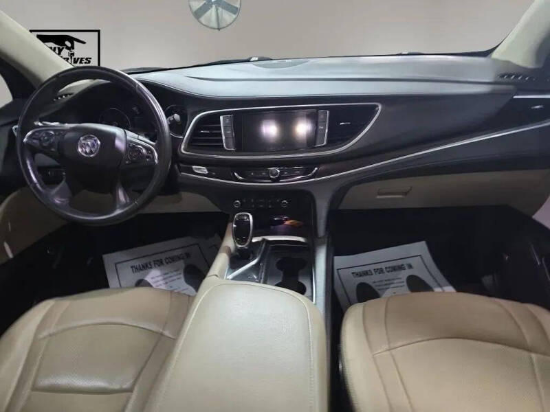 2020 Buick Enclave Essence