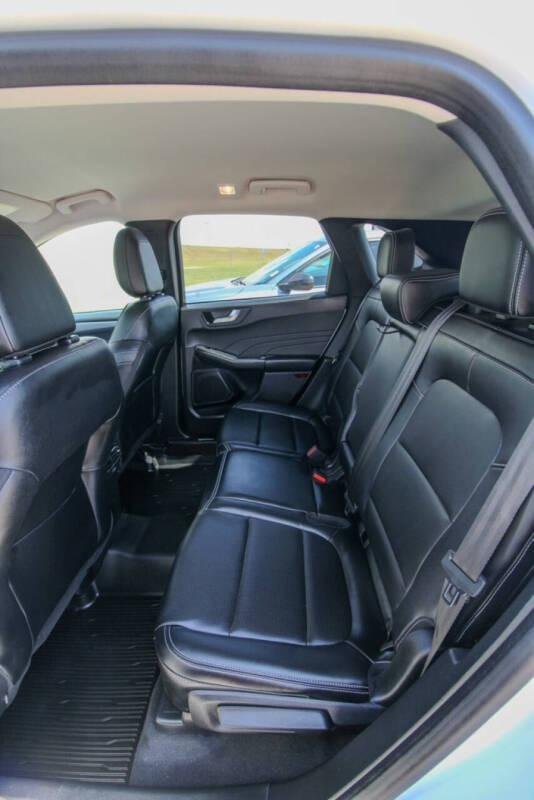 2023 Ford Escape Platinum