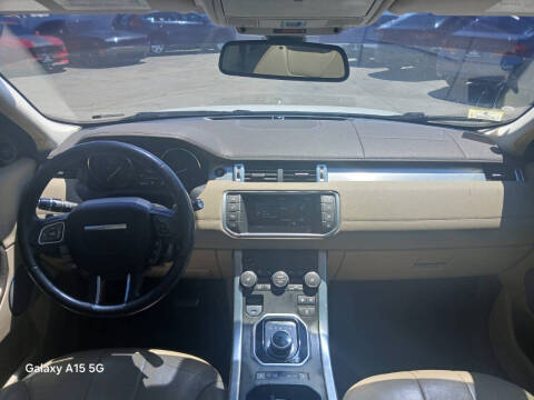 2017 Land Rover Range Rover Evoque SE