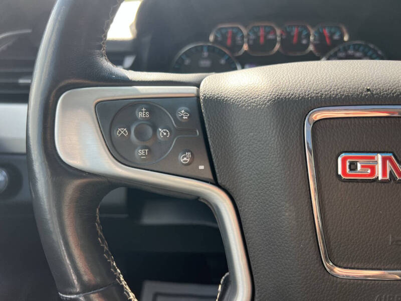 2019 GMC Yukon XL SLT