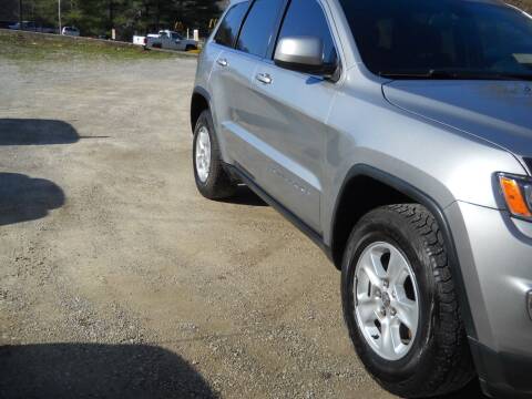 2015 Jeep Grand Cherokee for sale at MORGAN TIRE CENTER INC in West Liberty KY