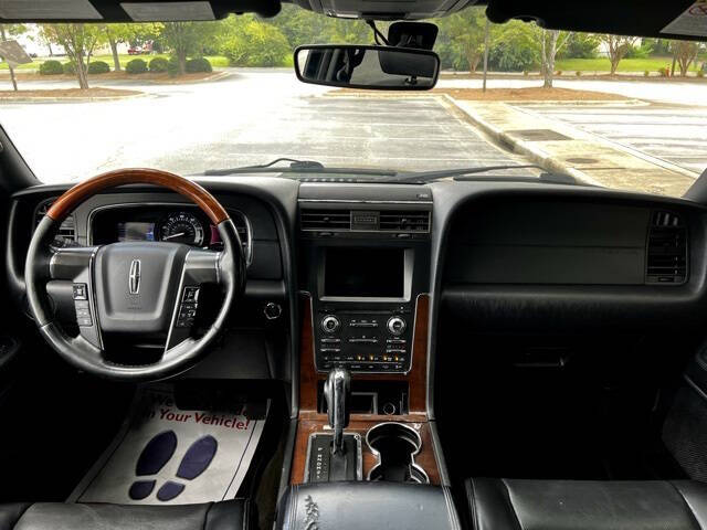 2017 Lincoln Navigator L Select