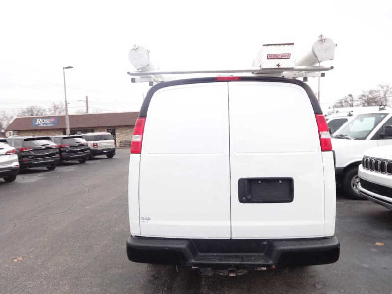 2021 Chevrolet Express 2500