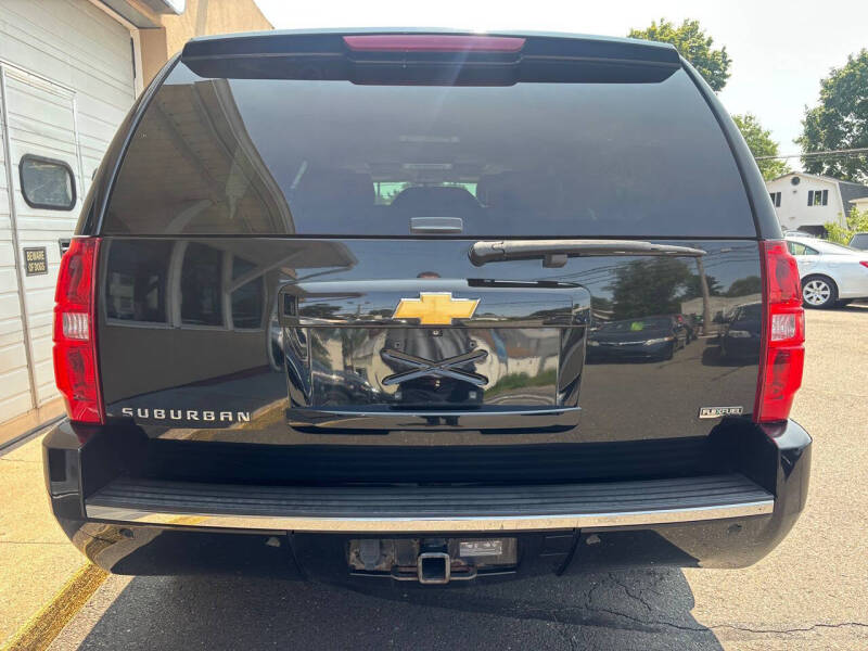 2012 Chevrolet Suburban LTZ