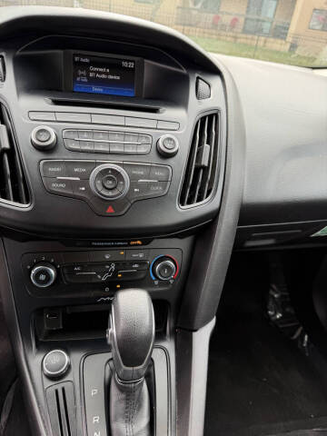 2016 Ford Focus S