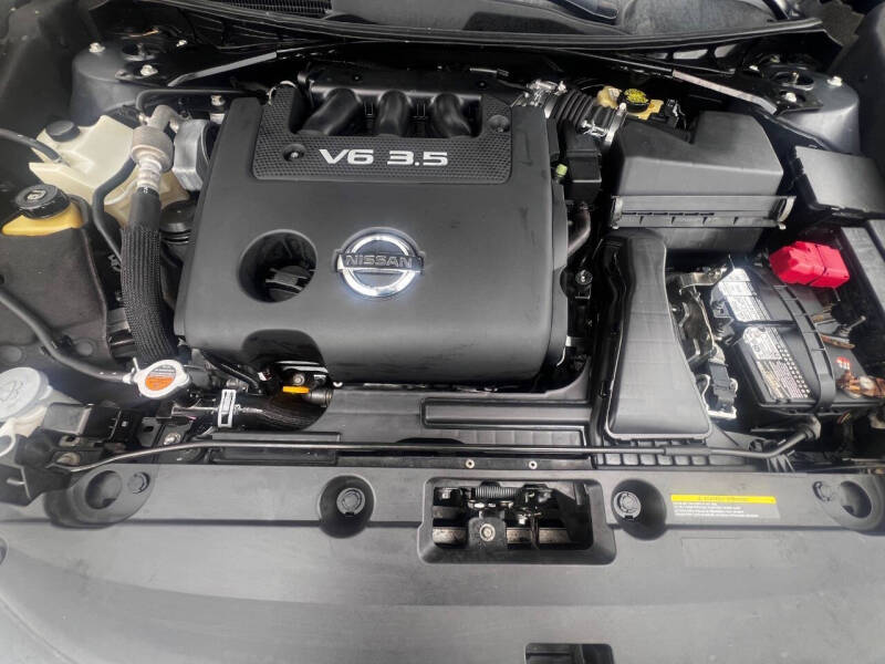 2017 Nissan Altima 3.5 SR