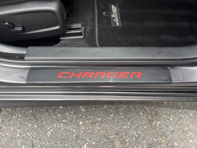 2016 Dodge Charger SRT Hellcat