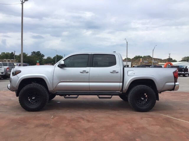 Used 2018 Toyota Tacoma SR5 with VIN 5TFCZ5AN1JX124247 for sale in Vinita, OK