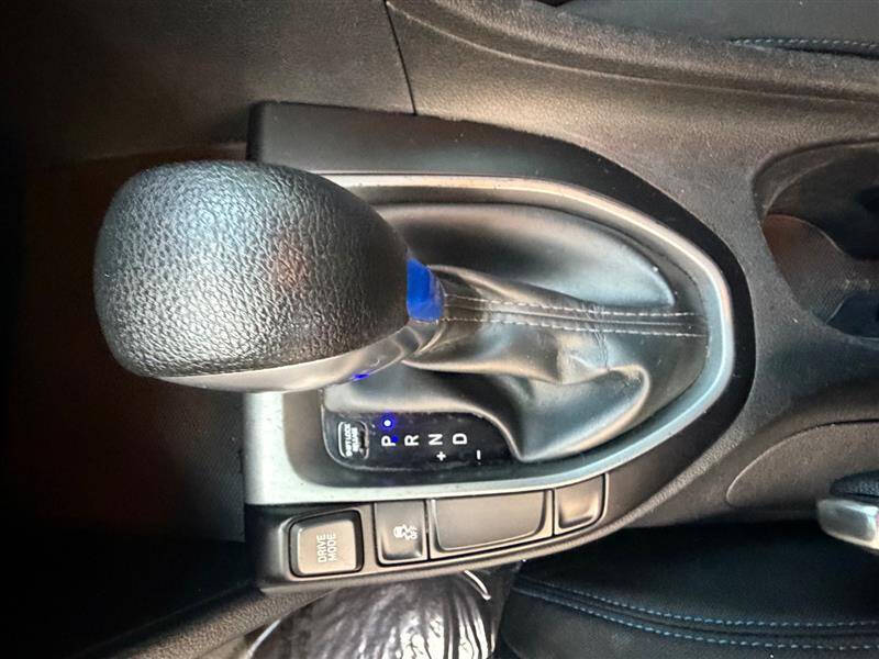 2019 Hyundai Veloster