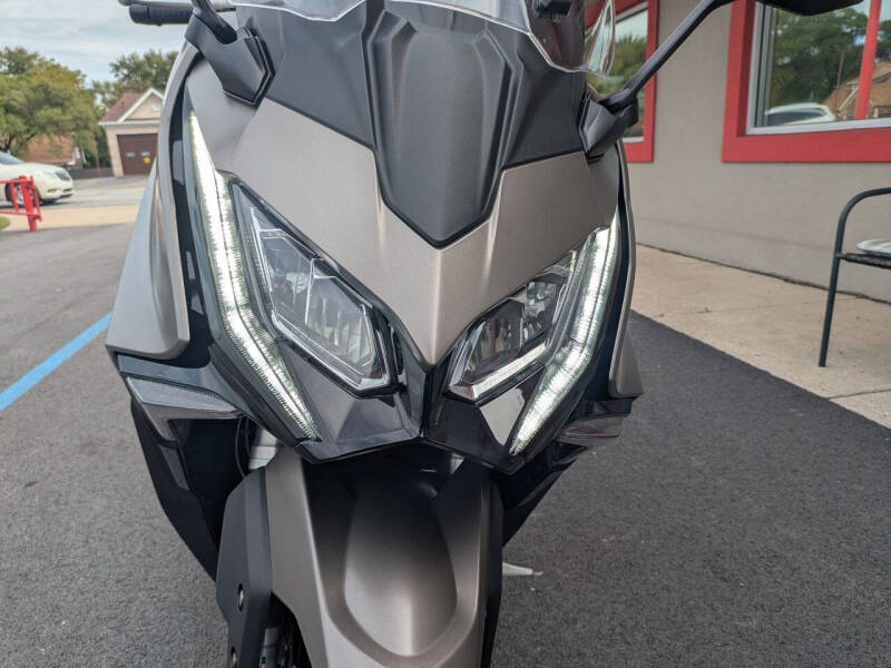 2026 Kymco AK 550i