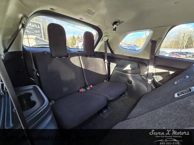 2016 Mitsubishi Outlander SE