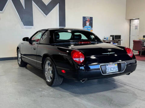 2003 Ford Thunderbird