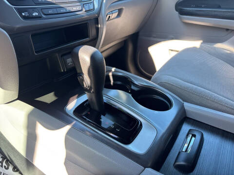 2016 Honda Pilot LX