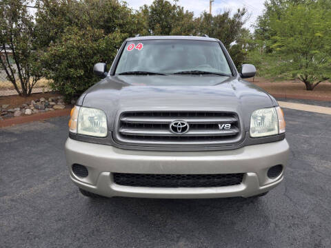 2004 Toyota Sequoia SR5