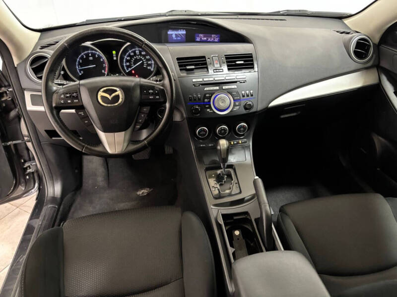 2012 Mazda MAZDA3