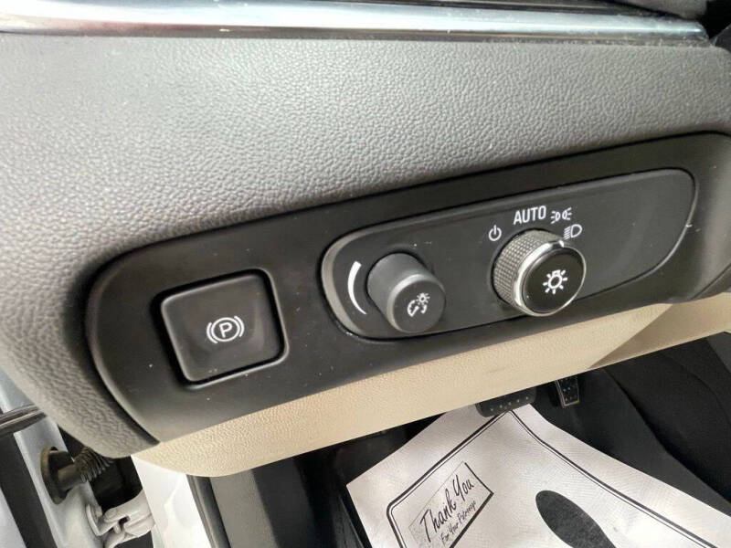 2020 Buick Enclave Essence