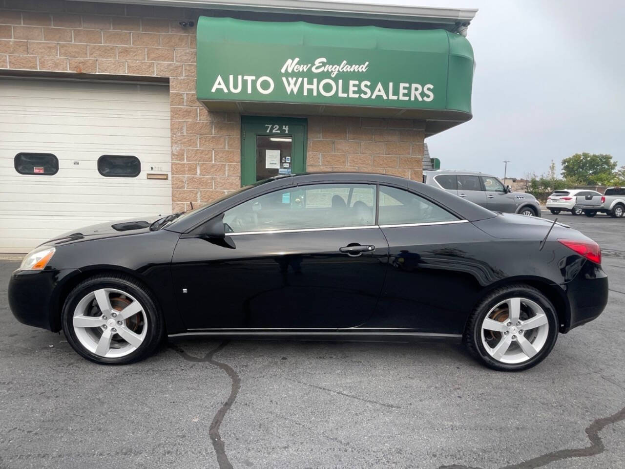 2007 Pontiac G6 for sale at New England Wholesalers in Springfield, MA