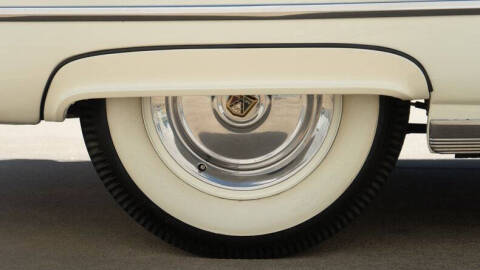 1953 Ford Crestline
