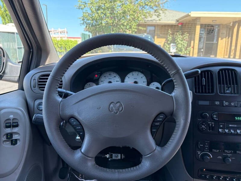 2003 Dodge Grand Caravan ES