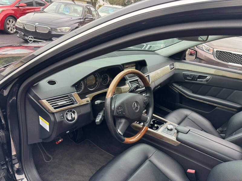 2011 Mercedes-Benz E-Class E 350 BlueTEC Luxury