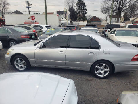 2004 Lexus LS 430