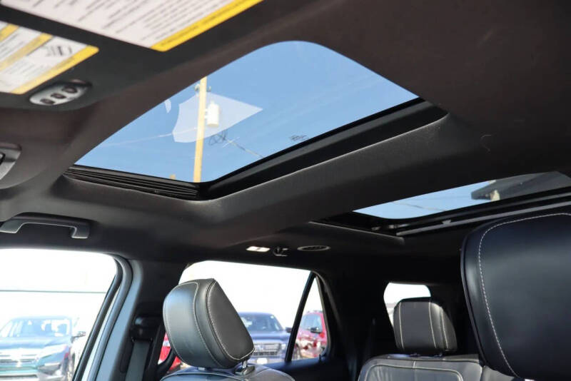 2019 Ford Explorer Platinum