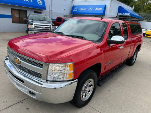 2013 Chevrolet Silverado 1500 for sale at Alpha Group Car Leasing in Redford MI