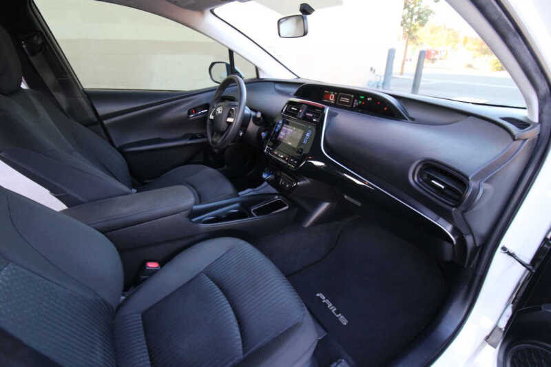 2016 Toyota Prius Two