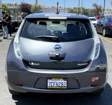 2013 Nissan LEAF S