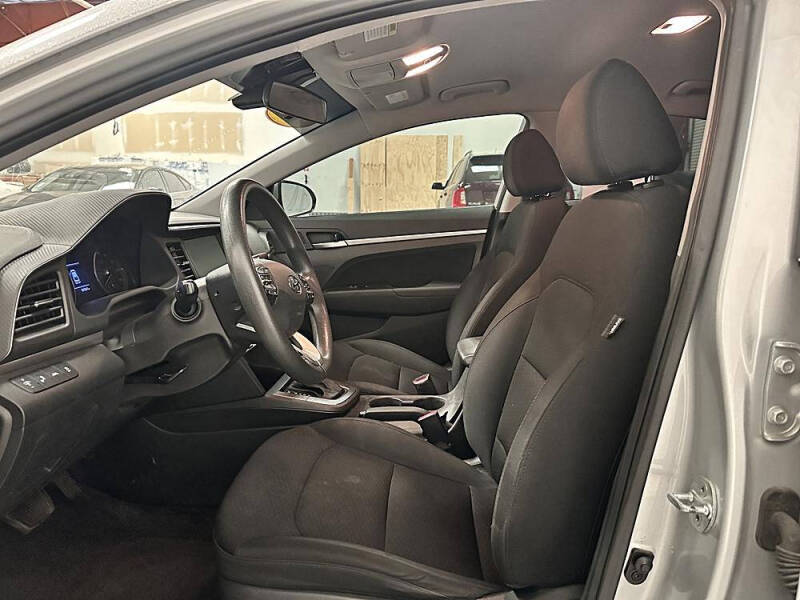 2020 Hyundai Elantra