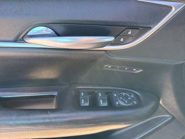 2017 Cadillac XT5 Platinum