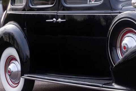 1939 Packard Super 8