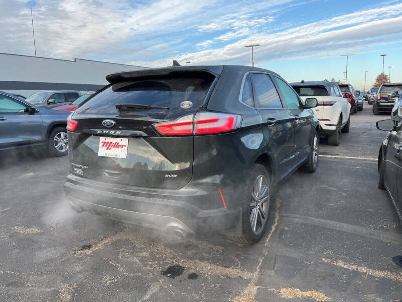 2023 Ford Edge Titanium