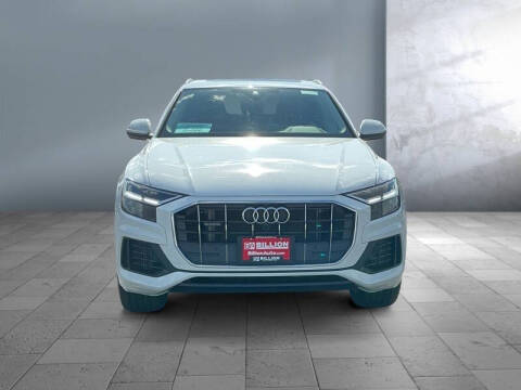 2022 Audi Q8 quattro Premium 55 TFSI