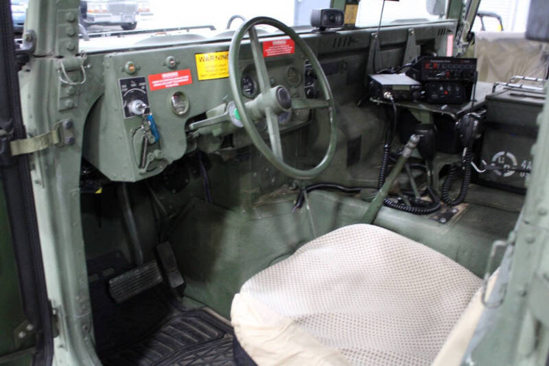 1992 AM General M998 Humvee