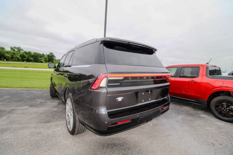 2025 Lincoln Navigator Reserve