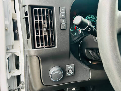 2018 Chevrolet Express 2500