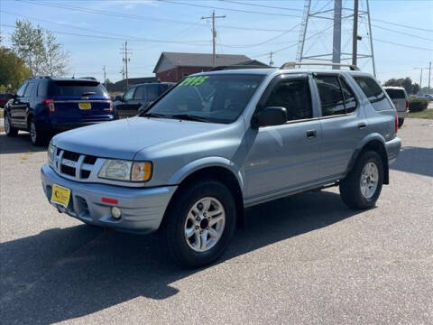 2004 Isuzu Rodeo for sale at Car Connection Central in Schofield WI