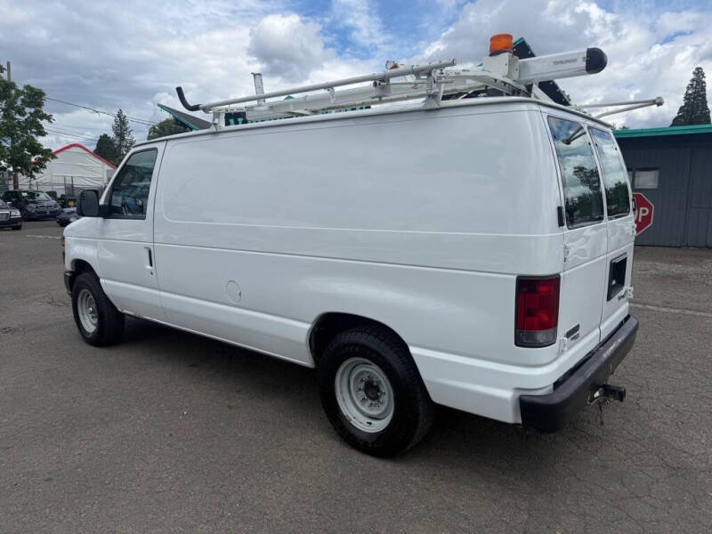 2012 Ford E-Series E-150