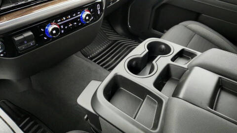 2025 GMC Sierra 1500 Elevation Standard