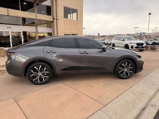 2024 Toyota Crown XLE