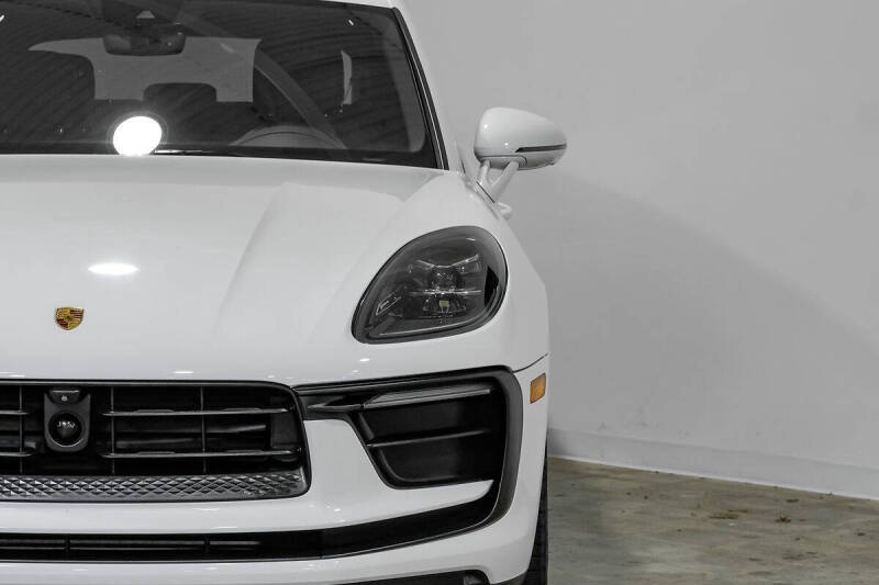 2024 Porsche Macan
