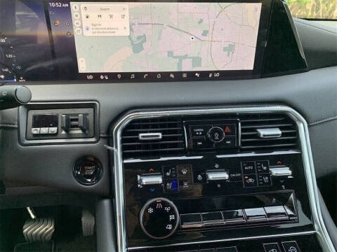 2025 Nissan Armada Platinum Reserve