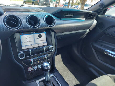 2020 Ford Mustang EcoBoost